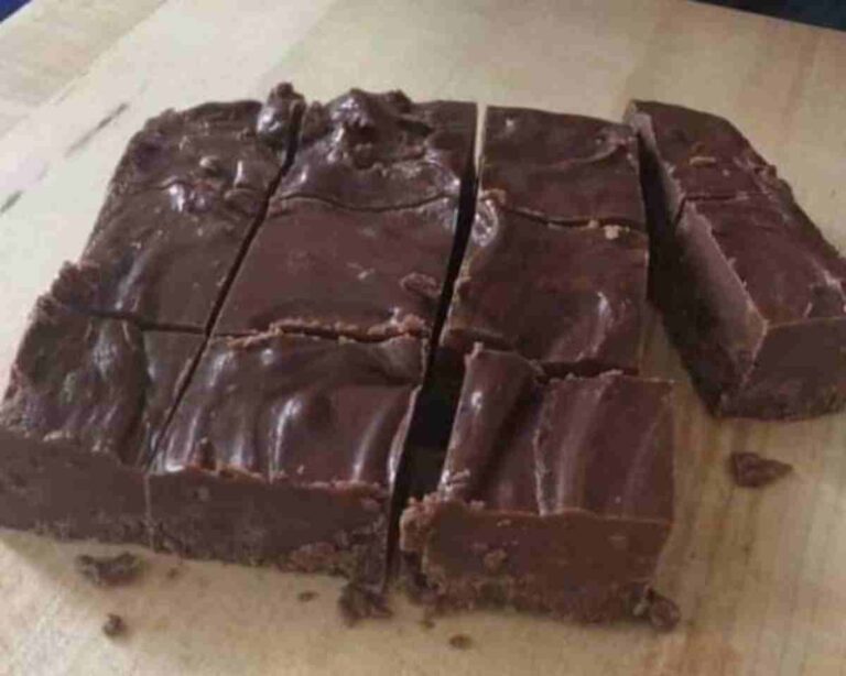 Old-Fashioned Fudge