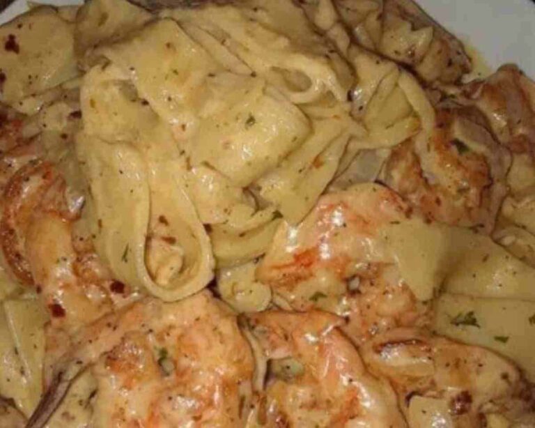 One Pan Shrimp Fettuccine Alfredo