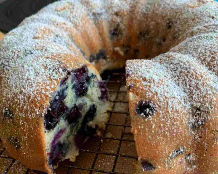 Jewish Blueberry-Sour Cream Bundt Cake 