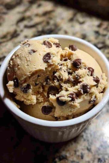 Chocolate Chip Greek Yogurt Cookie Dough