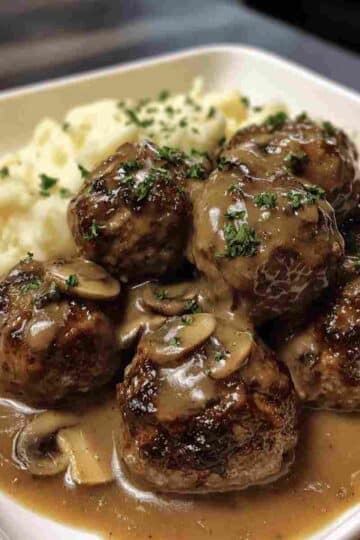Beef Meatballs in Mushroom Gravy