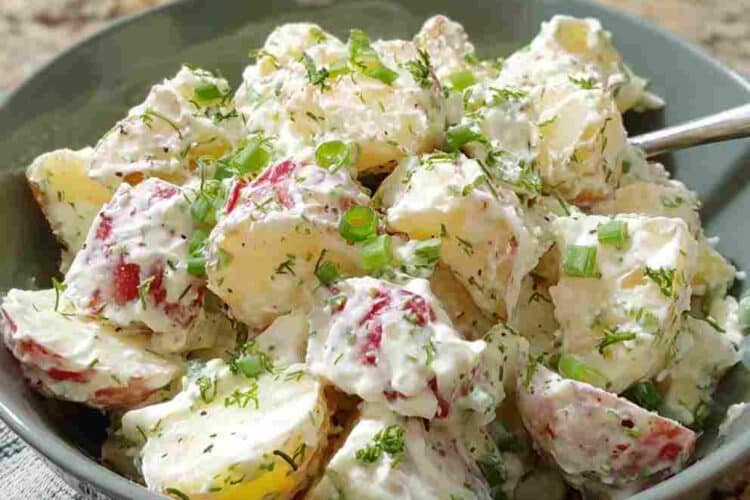 Easy Classic Red Potato Salad