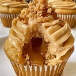 Churro Caramel Crunch Cupcakes