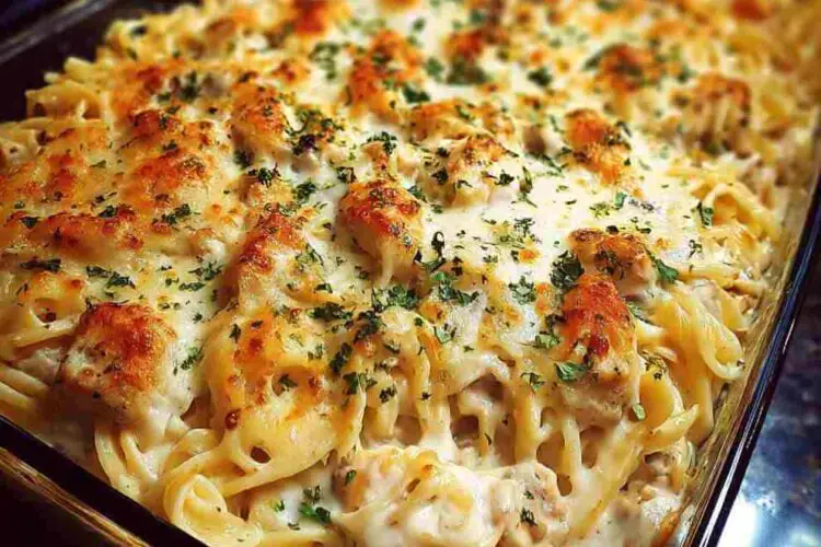 Creamy Chicken Tetrazzini Easy Cheesy Pasta Bake