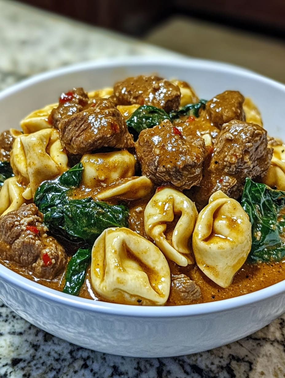 Creamy Garlic Butter Tortellini with Beef & Spinach