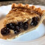 Classic Raisin Pie