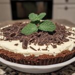 Mint Chocolate Cheesecake Pie