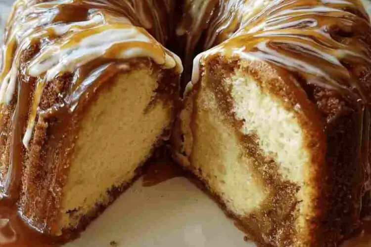 Caramel Cream Cheese Cinnamon Roll Pound Cake