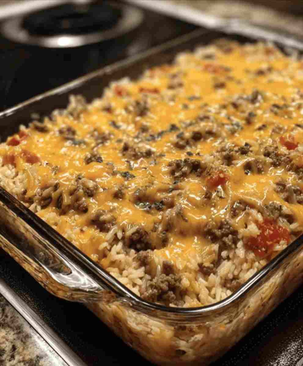 Cheesy Ground Beef and Rice Casserole Recipe