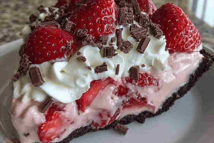 Chocolate Covered Strawberry Pie Recipe