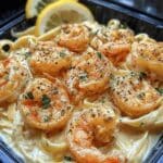 Creamy Garlic Shrimp Alfredo Pasta