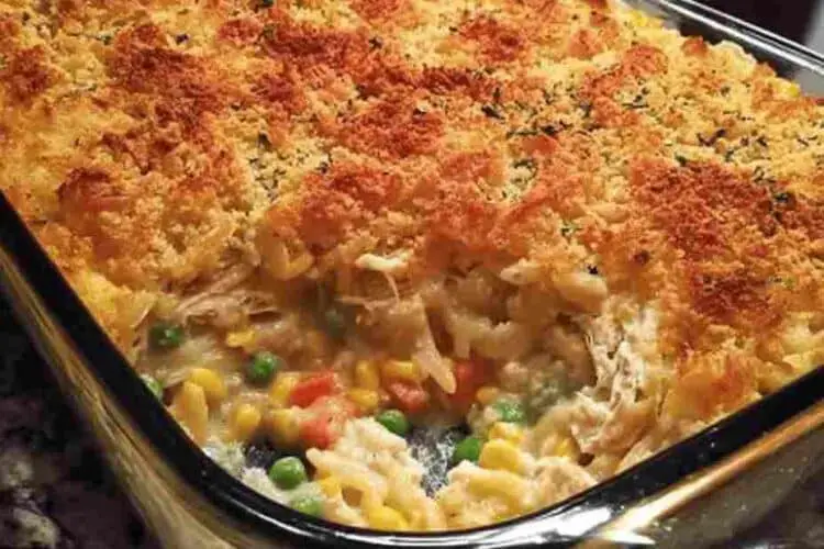 Easy Hashbrown Chicken Casserole Recipe