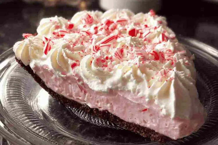 Christmas Peppermint Pie