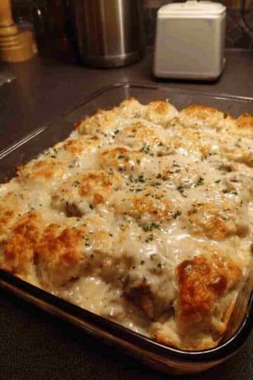Biscuits Gravy Casserole