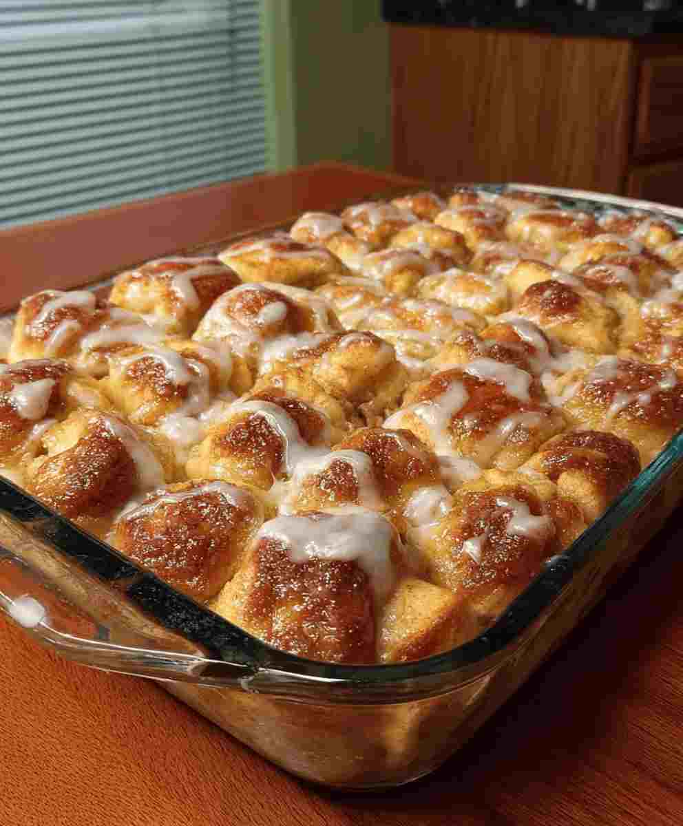 Apple Pie Bubble Up Casserole