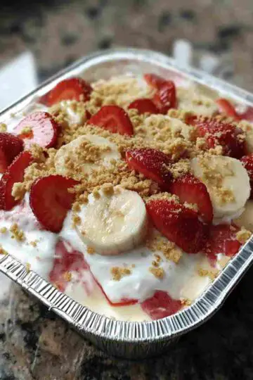 Strawberry Cheesecake Banana Pudding