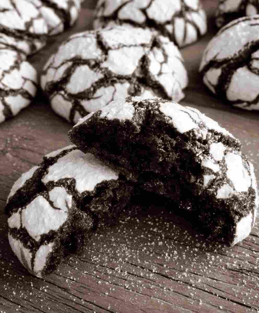 Vintage Chocolate Crinkle Cookies