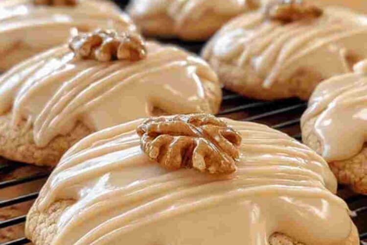 Easy Maple Cookies with Maple Icing