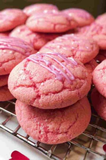 Easy Pink Velvet Cookies