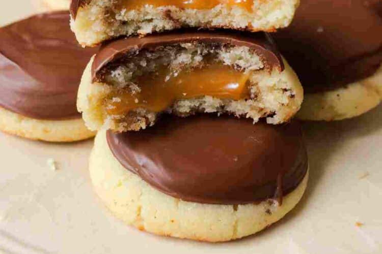 Twix Cookie Cups Easy Homemade Caramel Chocolate Treats