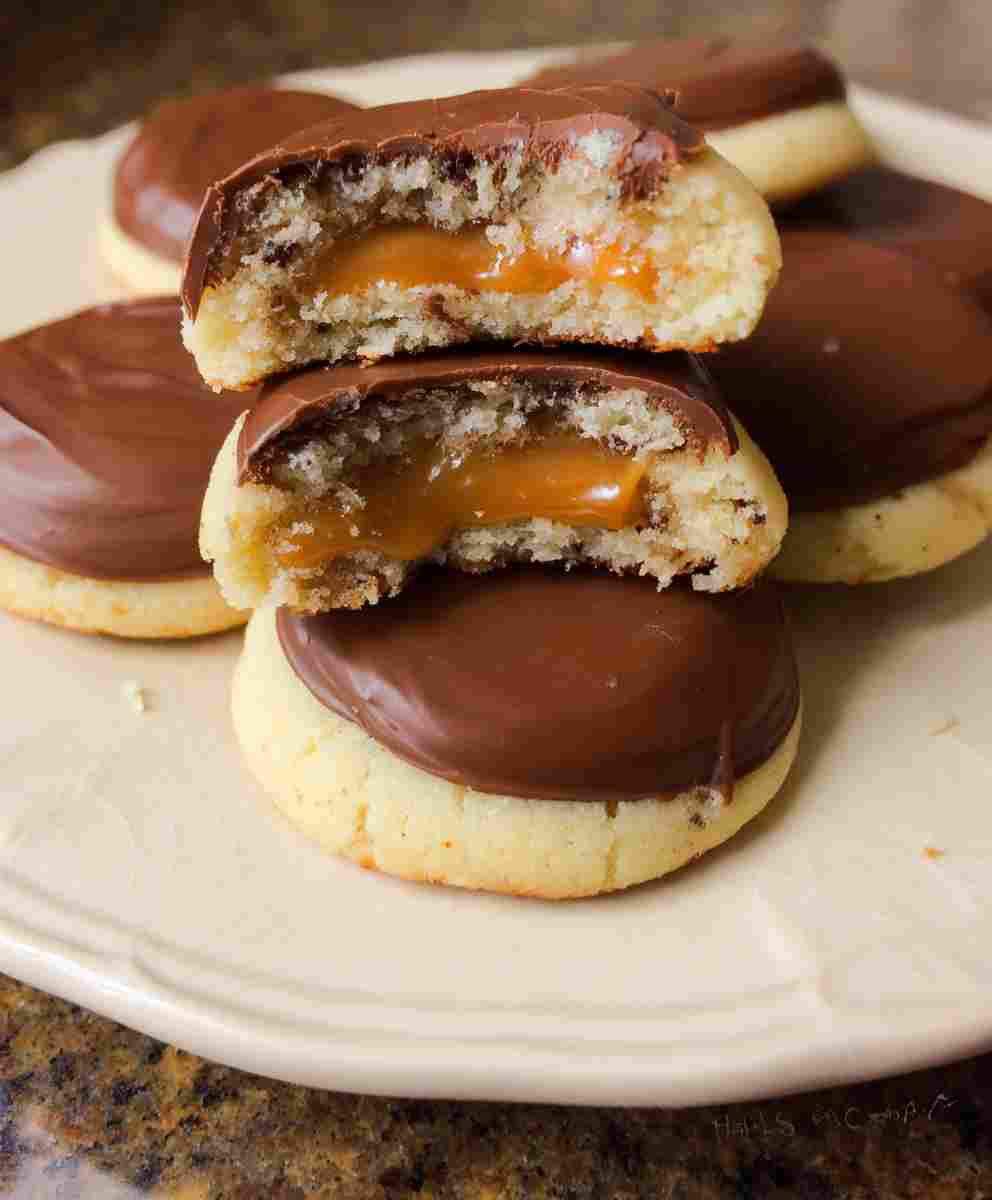 Twix Cookie Cups Easy Homemade Caramel Chocolate Treats