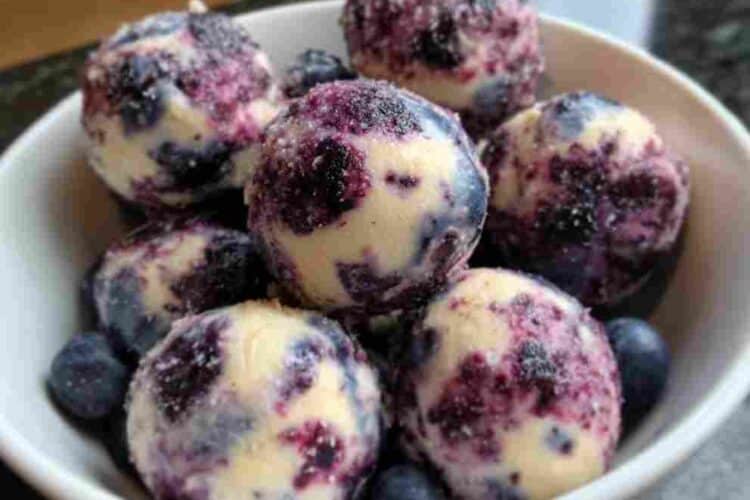 Blueberry Cheesecake Protein Bites